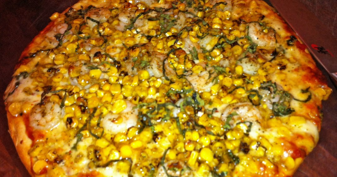 Kale and Smoked Mozzarella Pizza Use the right baking equipment to achieve the type of crust you prefer. Use a baking stone for a thin crispy crust or a pizza pan for a crisp-bottomed, chewy crust. For deep-dish, Chicago-style pizza, use a round cake pan. Step 2. Prepare the pan by sprinkling its surface with cornmeal or brushing it with harishkr.mld: Jun 17,